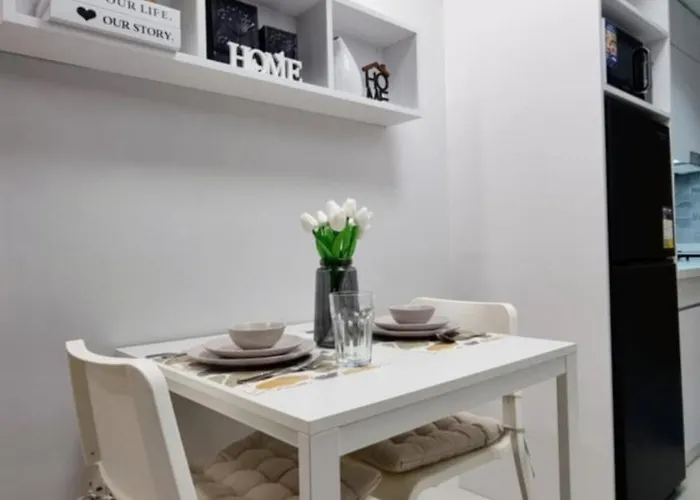 Apartment Stylish Modern At Shore Residences Moa