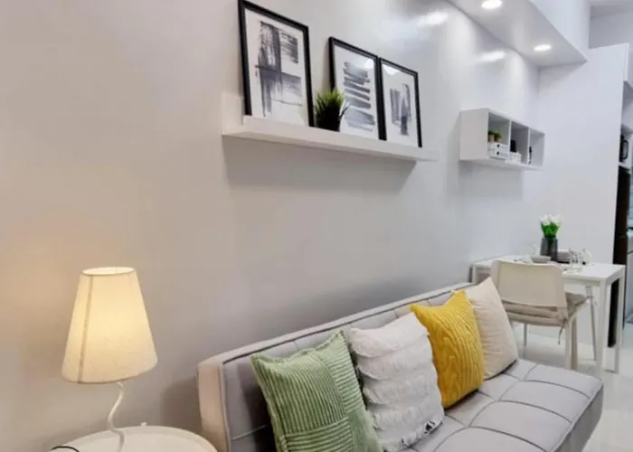 Apartment Stylish Modern At Shore Residences Moa *