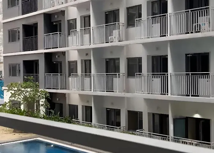 Stylish Modern At Shore Residences Moa *